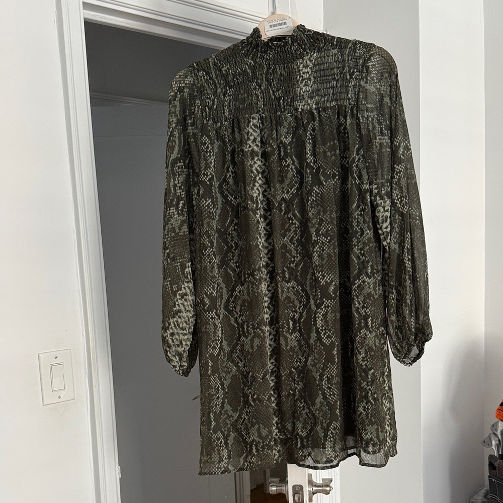 H&M Black and White Snake Print Dress